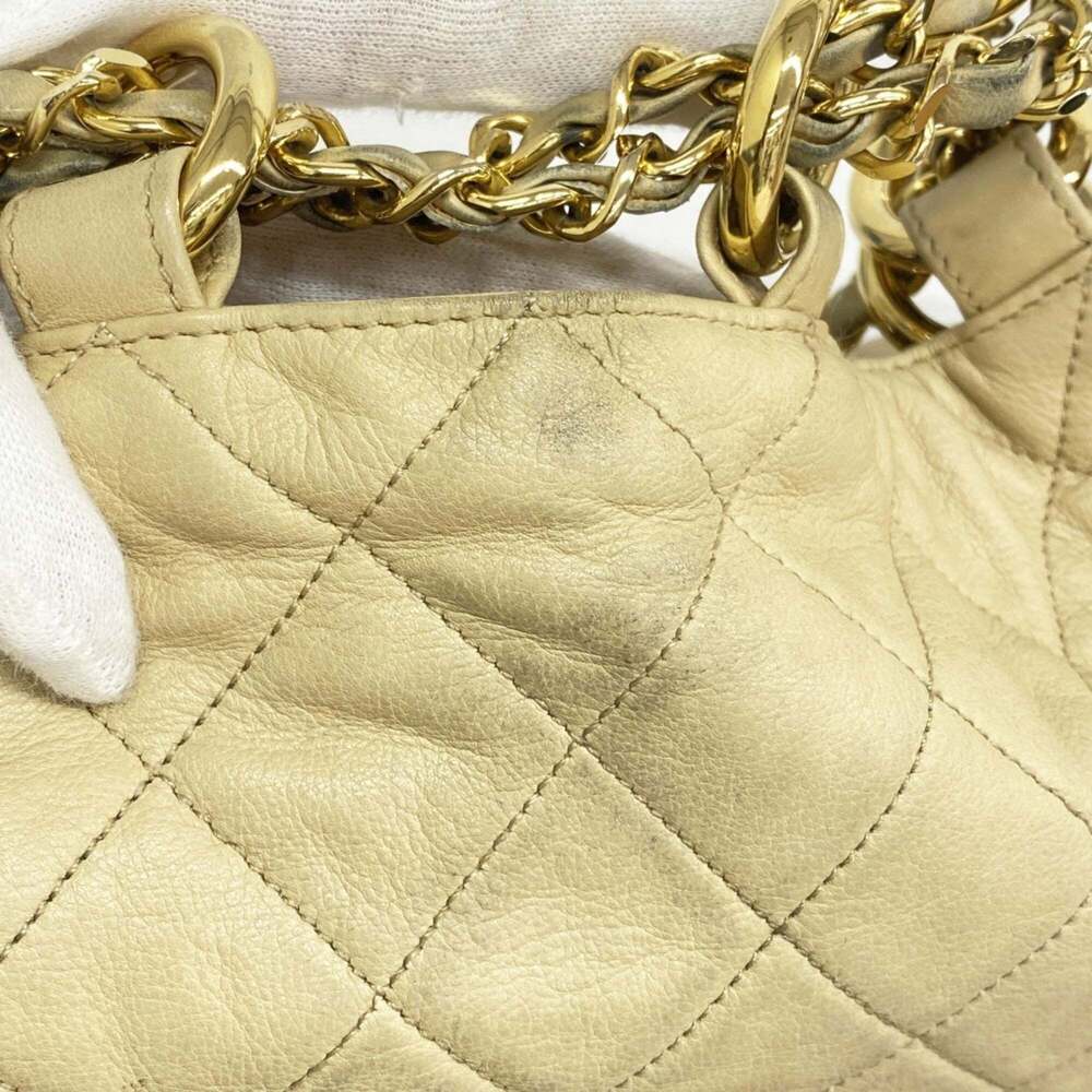 CHANEL Cream Lambskin Leather Shoulder Bag - Picture 9 of 14